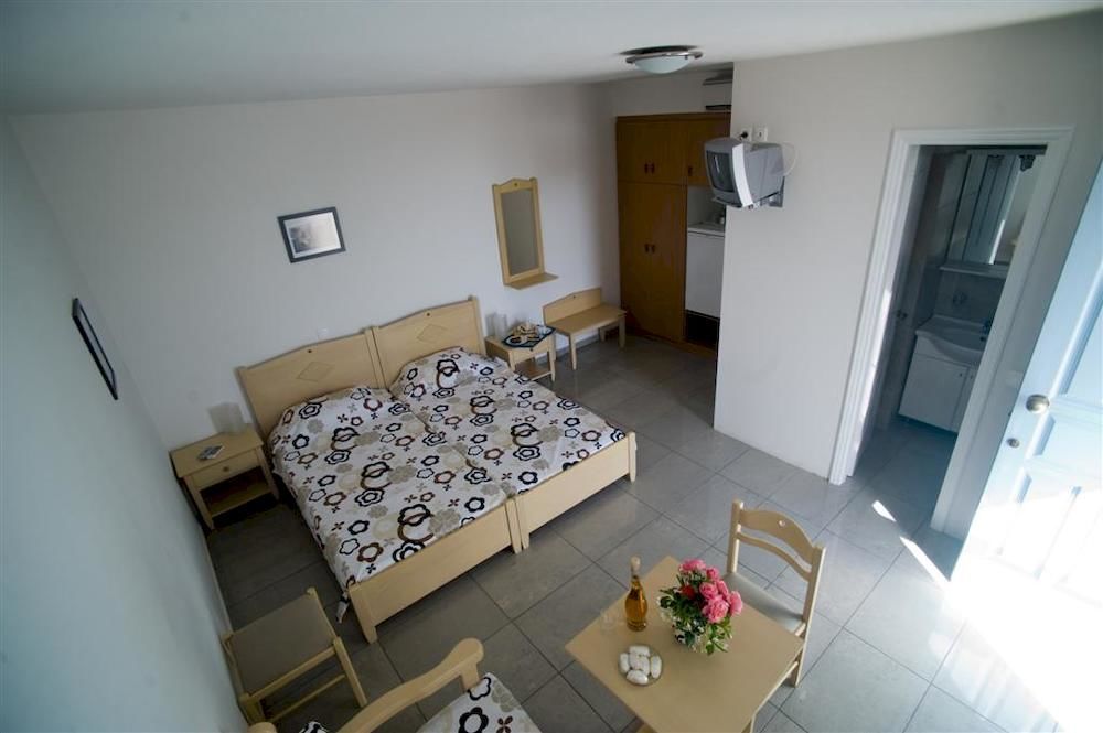 Aiolos Hotel Menites Экстерьер фото