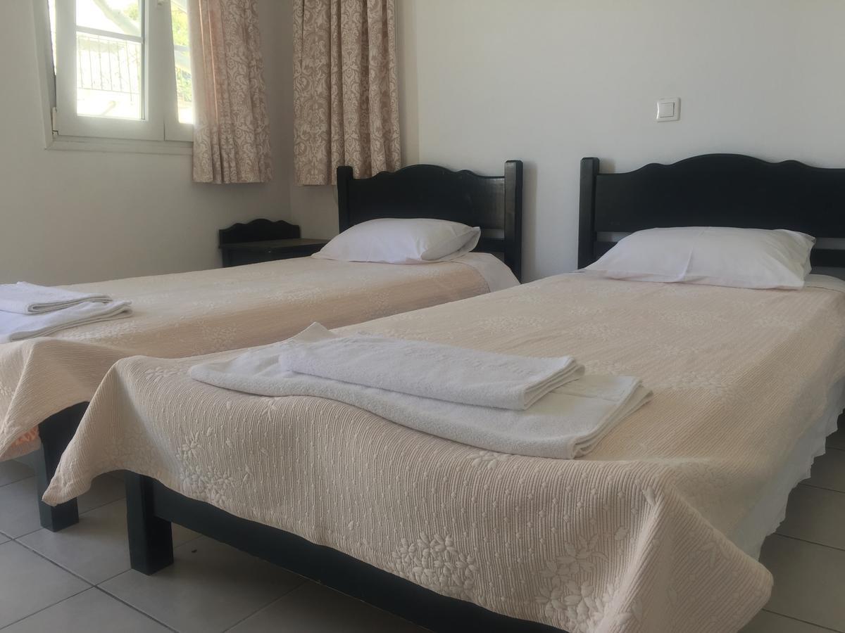 Aiolos Hotel Menites Экстерьер фото